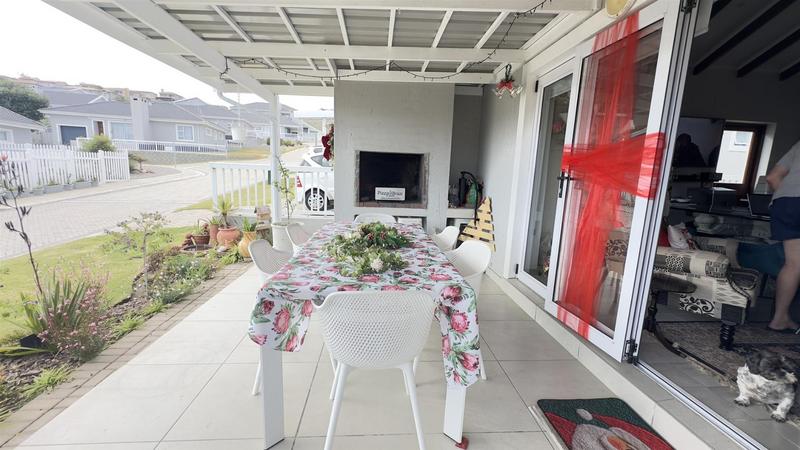 2 Bedroom Property for Sale in Tergniet Western Cape